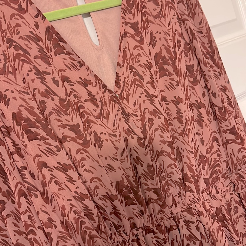 Romper - Picture 4 of 7